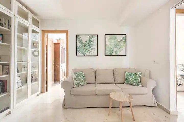 Lunaroom Center & Quiet Guesthouse 말라가 외부 사진