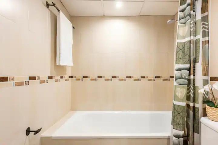 Lunaroom Center & Quiet Guesthouse 말라가 외부 사진